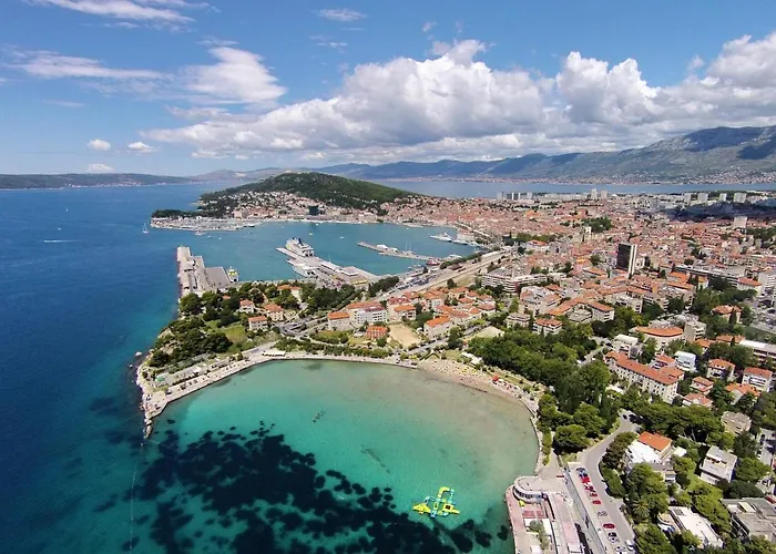 With Wifi - 12575 Apartment